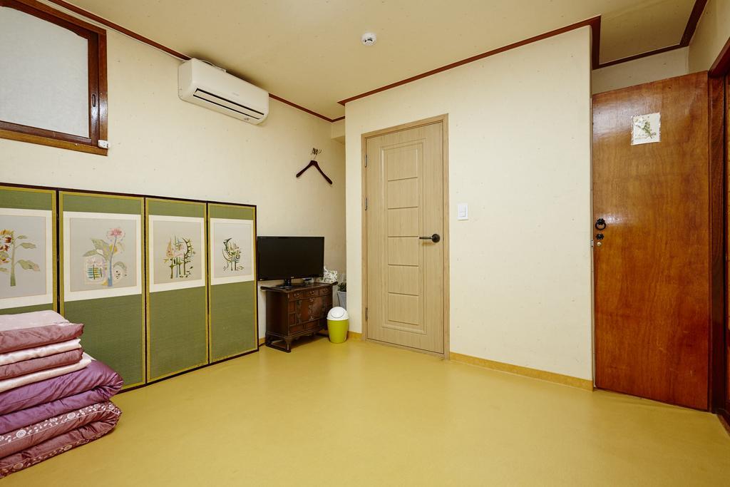 סיאול Hue Hanok Guesthouse מראה חיצוני תמונה